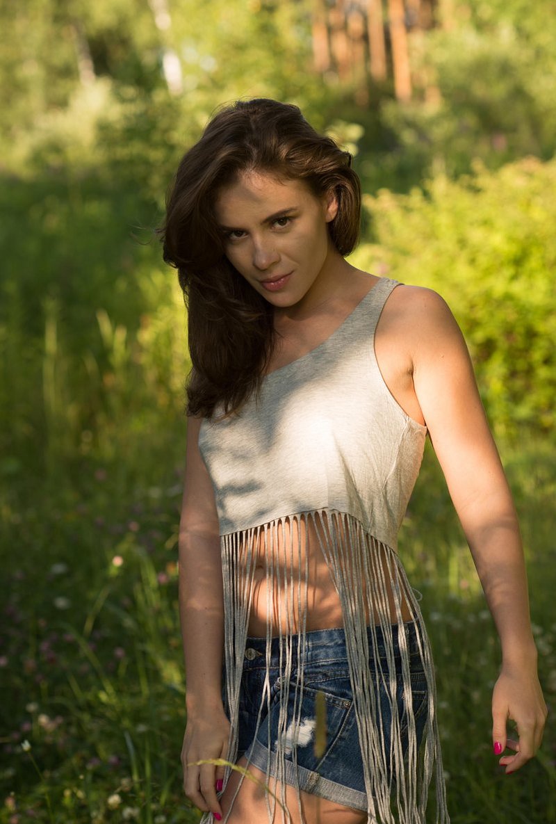 Каролина, 23